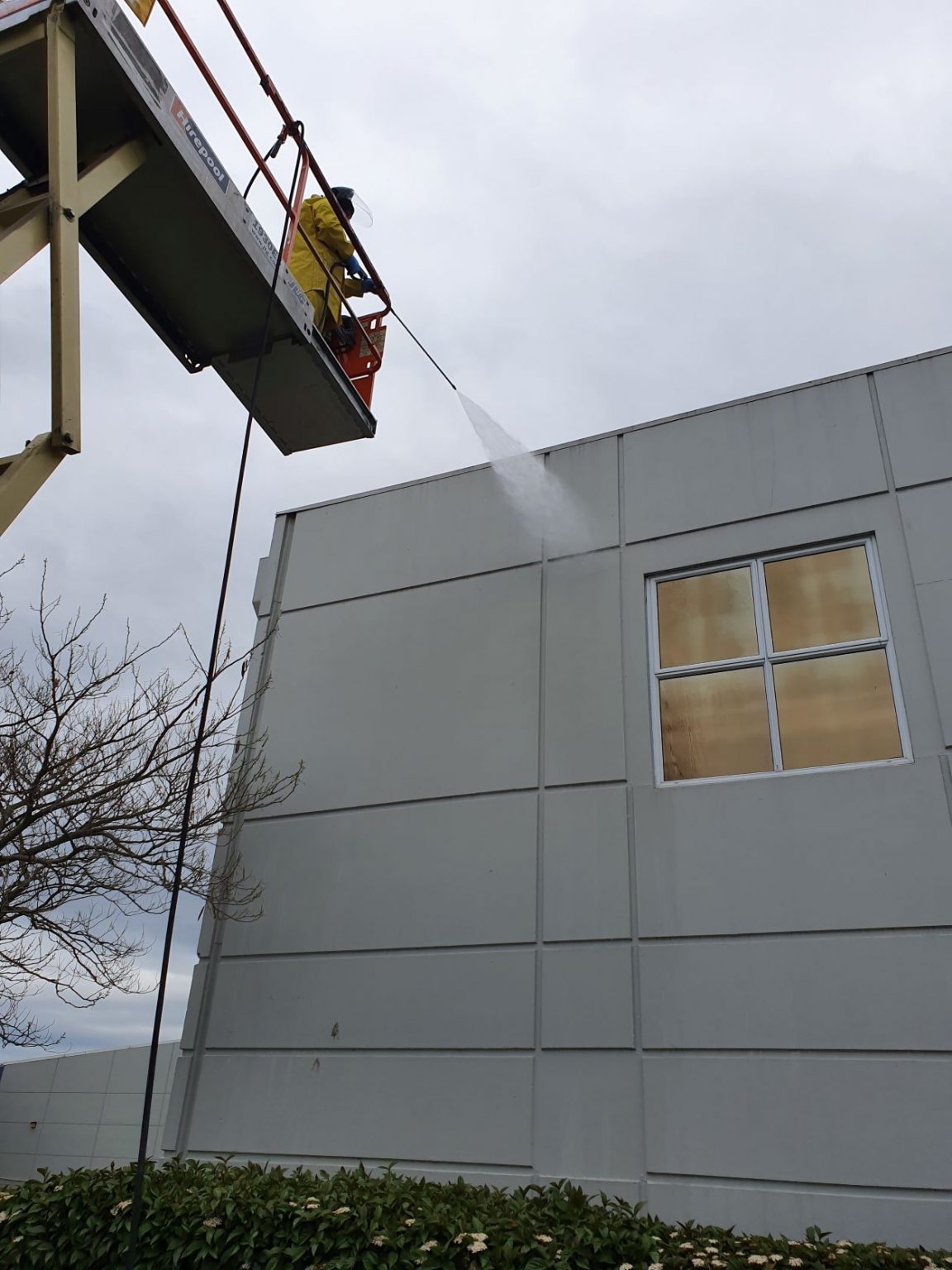 Water Blasting Industrial Scrub and Sweep (SI)